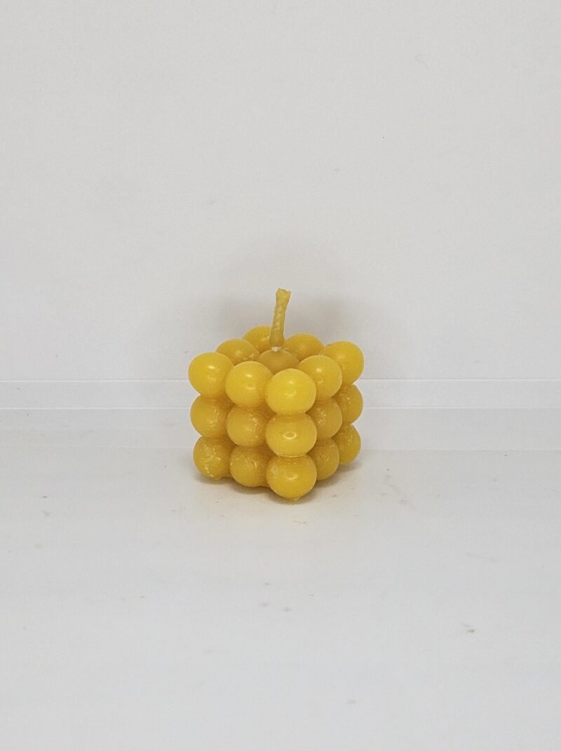 Sviečka z včelieho vosku: kocka bublinková 2,5 cm x 2,5 cm